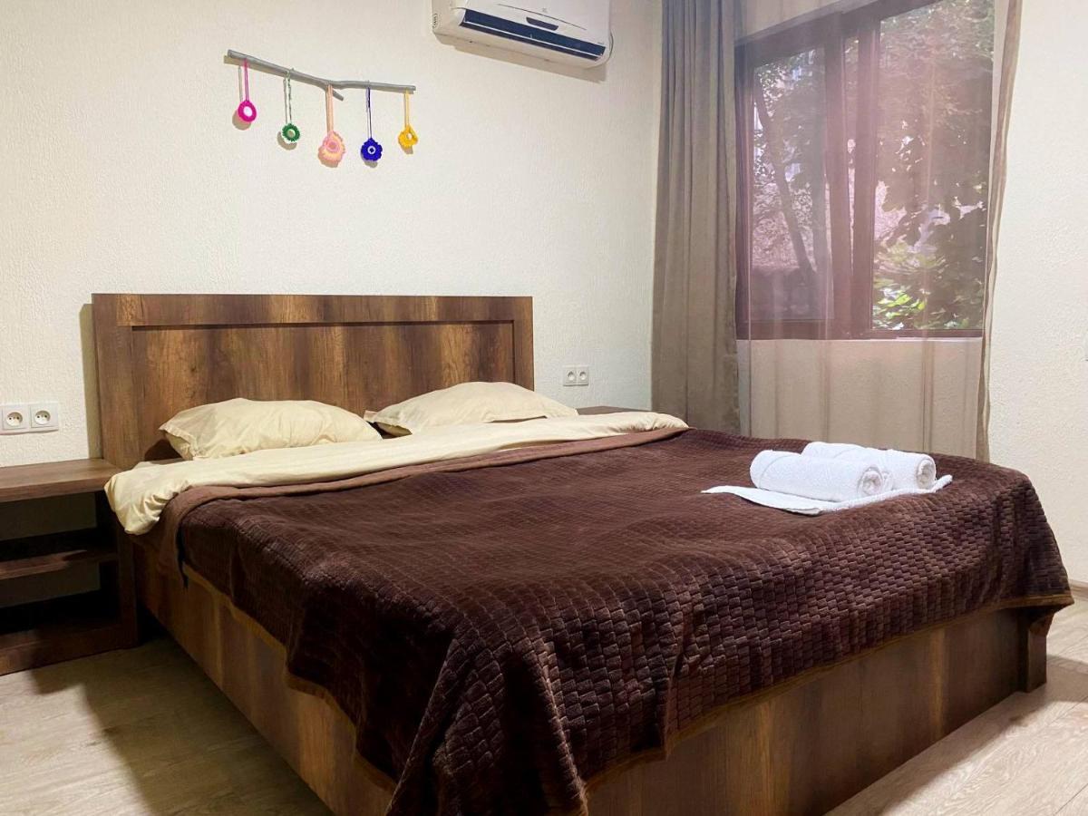 Hotel Villa Eniseli Bagian luar foto